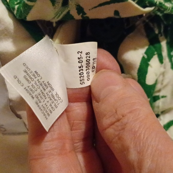 EUC - Old Navy High Rise Bermuda Jean Shorts - Size 12 - Picture 6 of 7